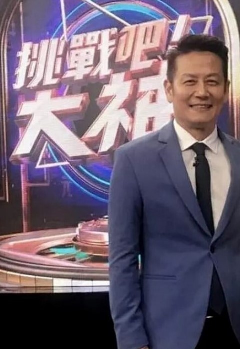soul上面认识了一位深圳小姐姐王欣茹颜值十分扛打聊了不到一周就约出来了非常主动一到酒店就直奔主题最终以早晚两炮结束战斗意犹未尽 - 岛国爱情片
